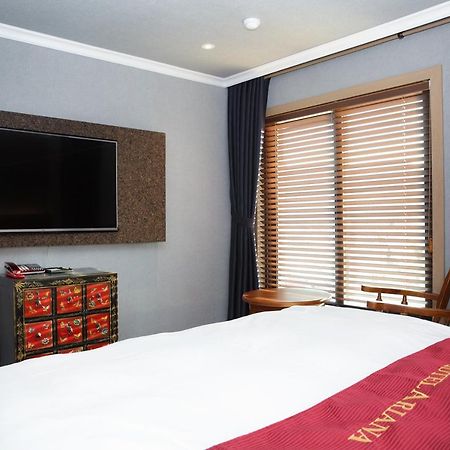 Ariana Hotel Daegu Buitenkant foto