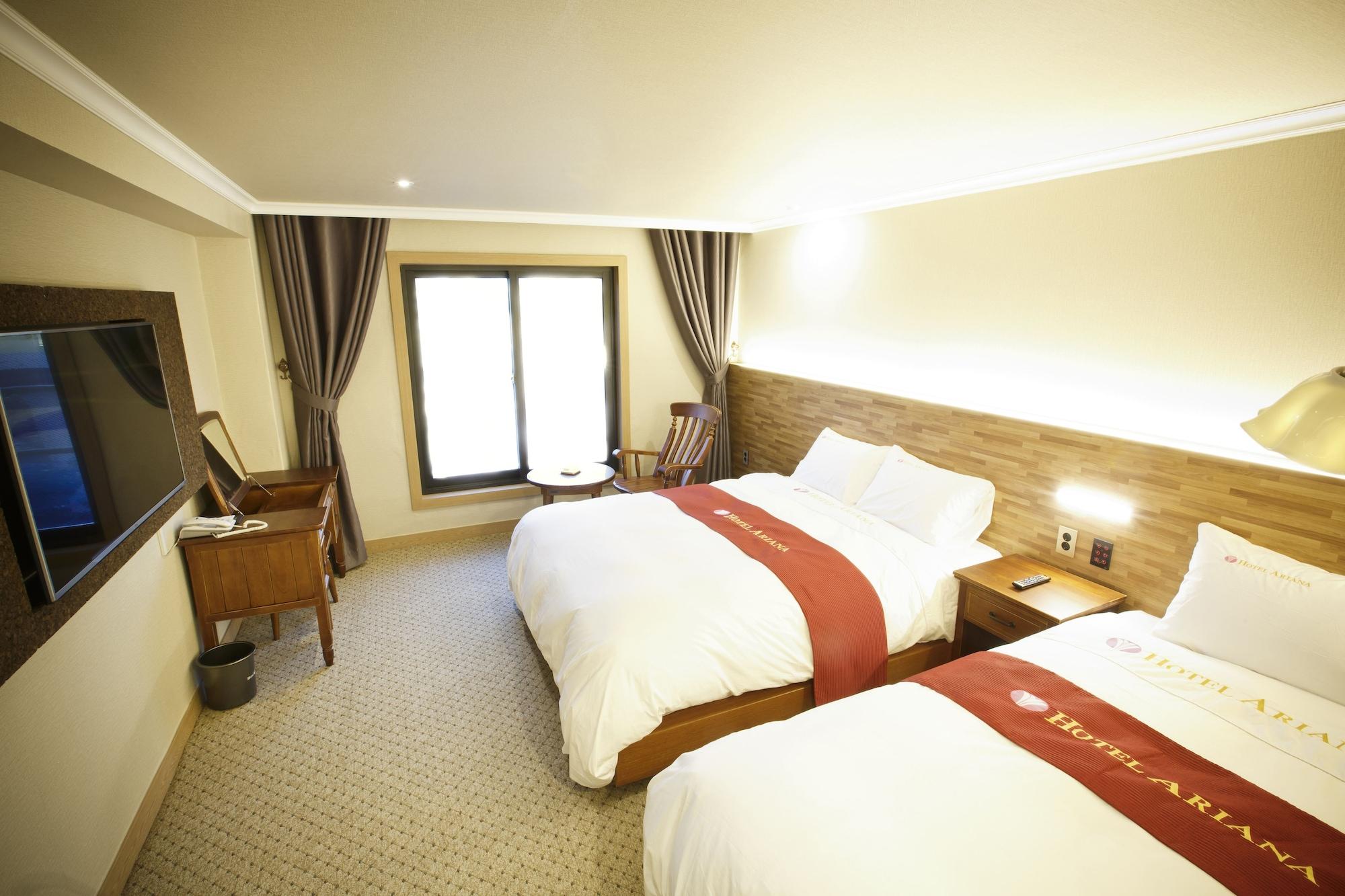 Ariana Hotel Daegu Buitenkant foto