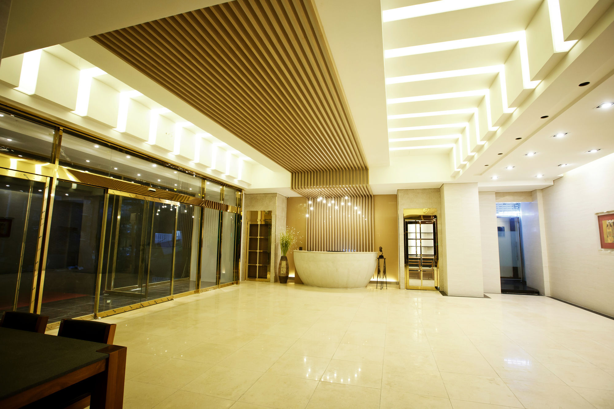 Ariana Hotel Daegu Buitenkant foto
